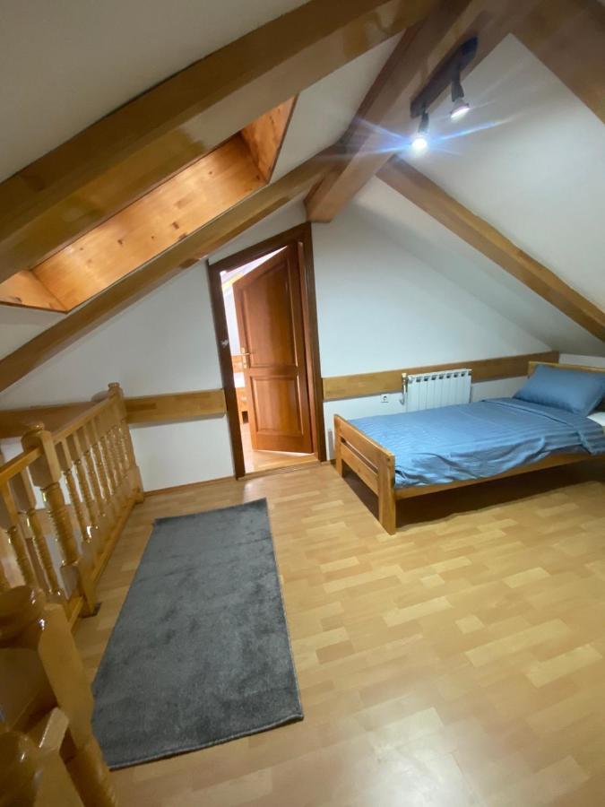 Apartment Gigi Sarajevo Center Esterno foto